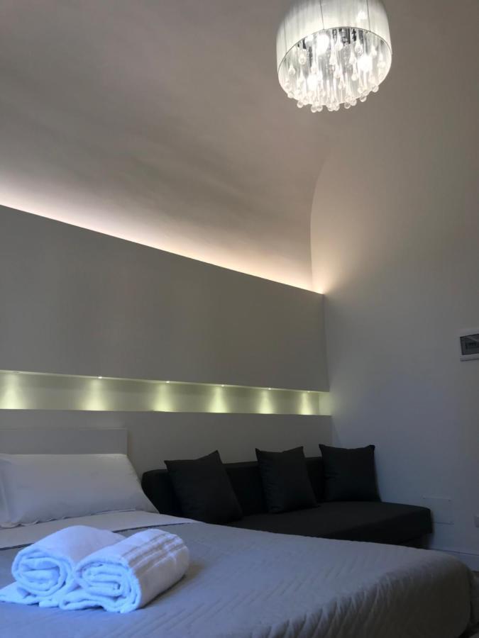 Motta Palace Apartments & Rooms Motta SantʼAnastasia Zewnętrze zdjęcie