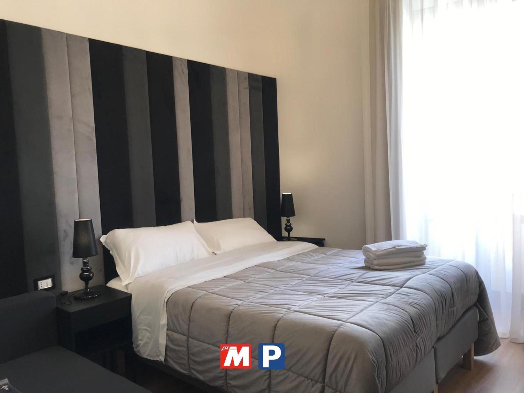 Motta Palace Apartments & Rooms Motta SantʼAnastasia Zewnętrze zdjęcie